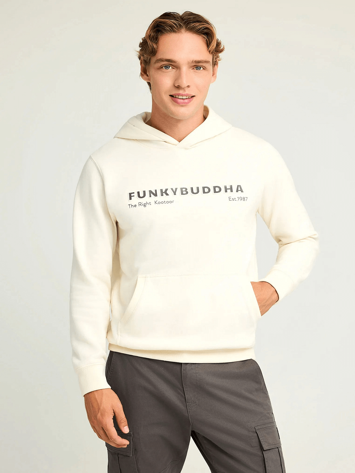 Φούτερ με κουκούλα και τύπωμα στο στήθος Funky Buddha κρέμ χρώμα