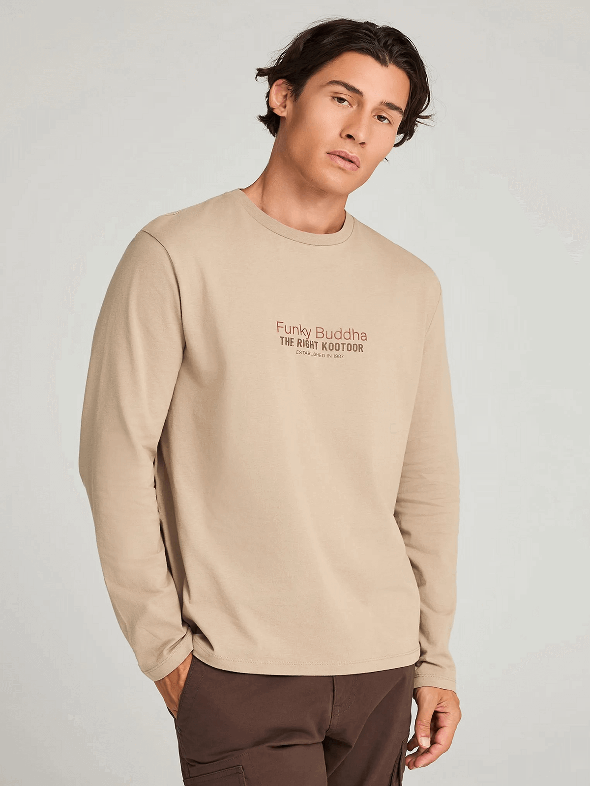 Μακρυμάνικη μπλούζα με branded τύπωμα Funky Buddha μπέζ χρώμα