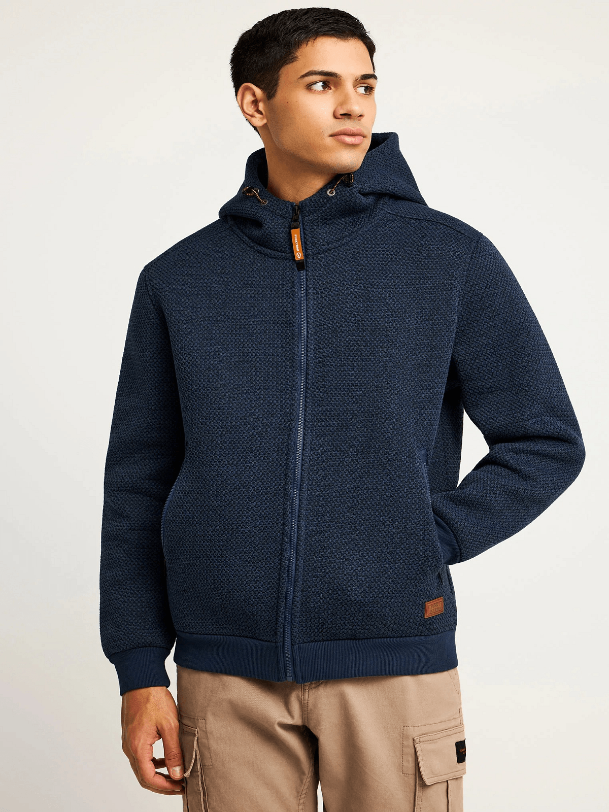 Ανδρική μονόχρωμη ζακέτα με κουκούλα σε πλεκτό ύφασμα Funky Buddha μπλέ χρώμα