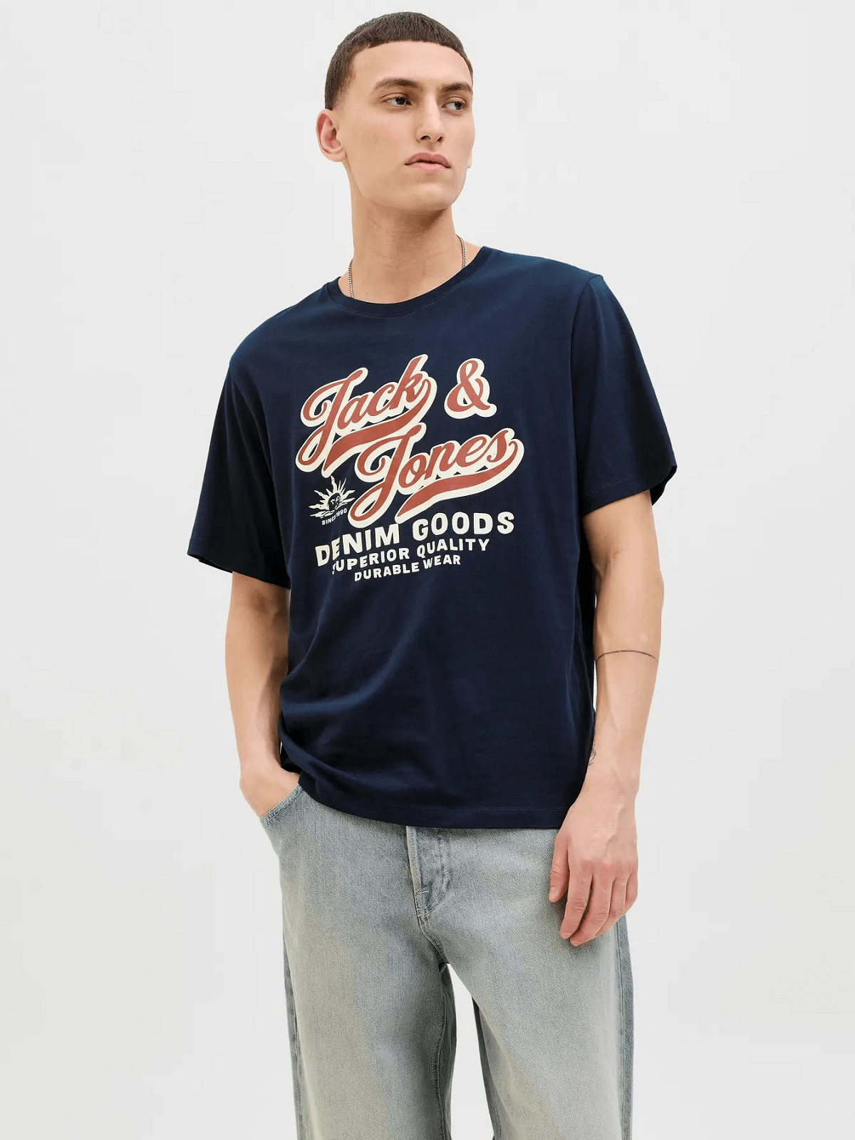 Ανδρικό βαμβακερό T-shirt με τύπωμα στο στήθος Jack&Jones μπλέ χρώμα