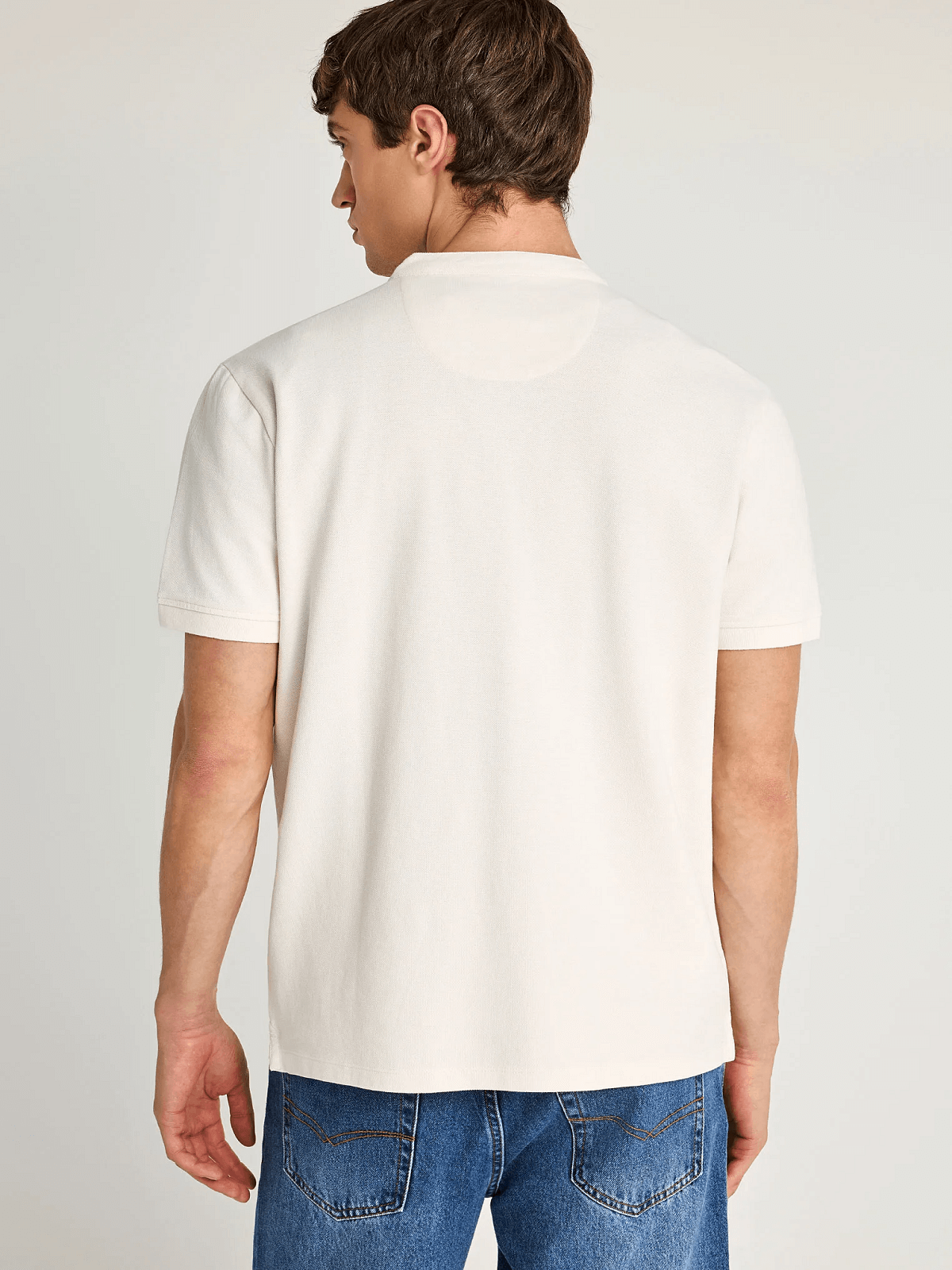 27caa8d2-4bd6-4803-a107-3b30432b636e