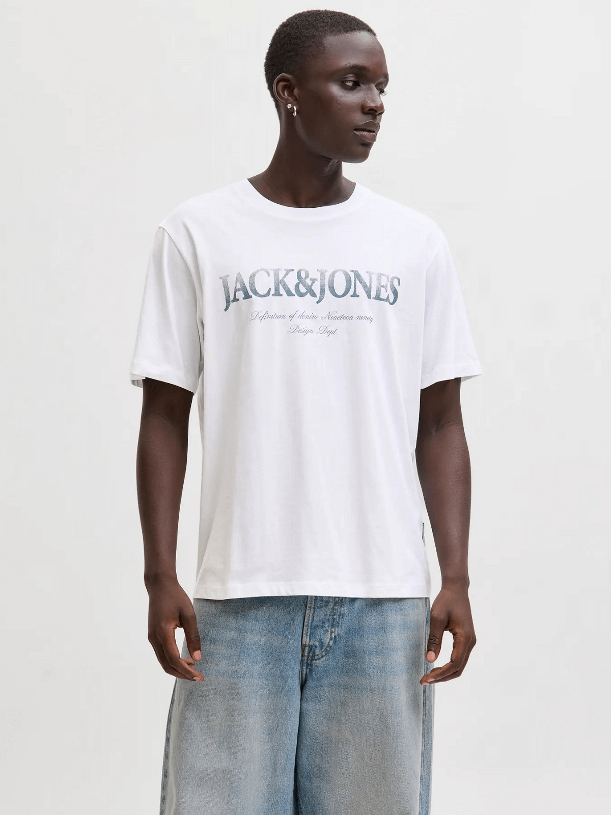 Ανδρικό βαμβακερό T-shirt με τύπωμα στο στήθος Jack&Jones άσπρο χρώμα