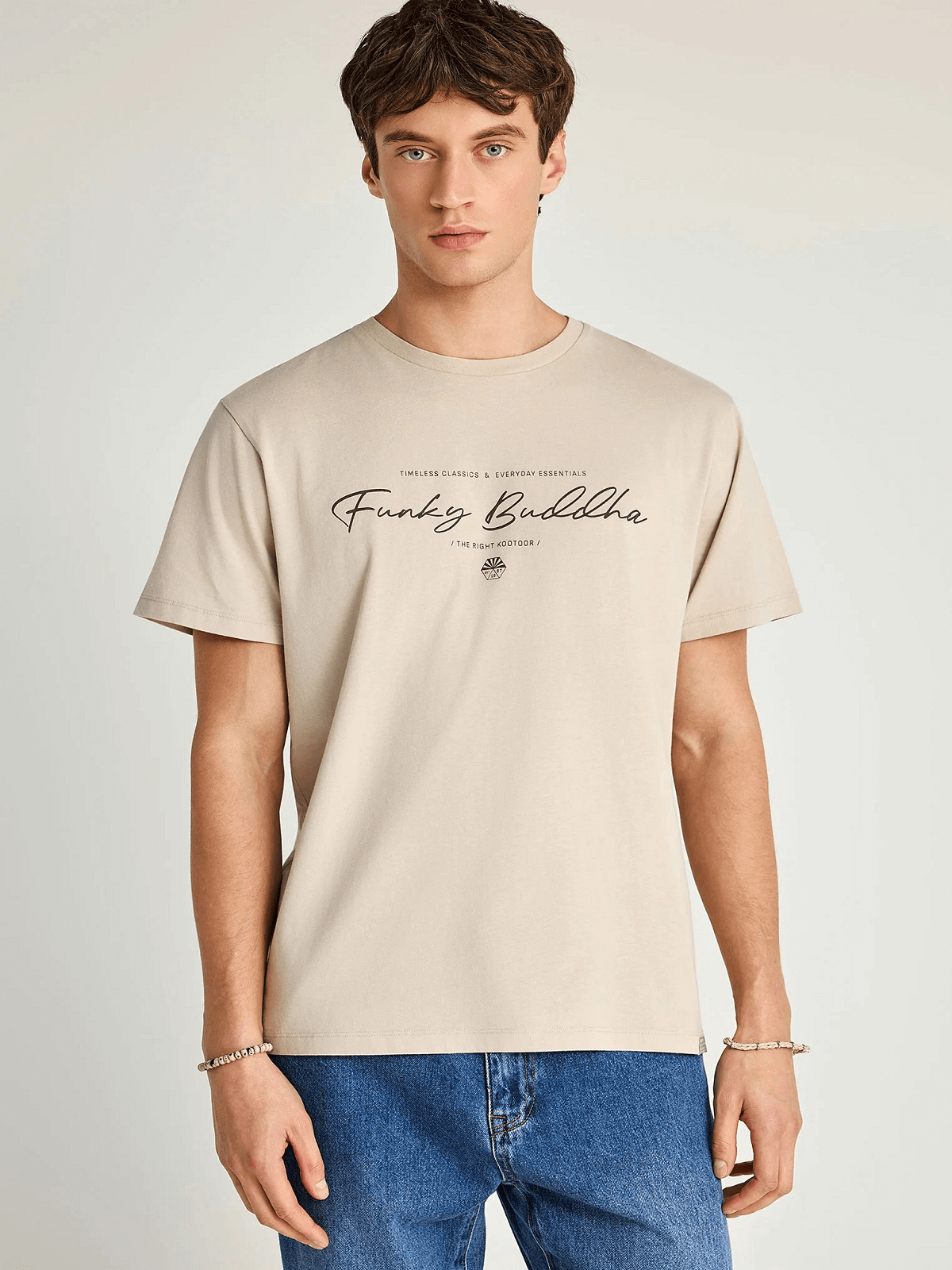 Ανδρικό T-shirt με τύπωμα Funky Buddha μπέζ χρώμα