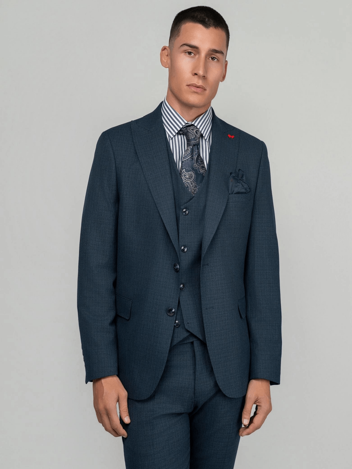 Ανδρικό ριγέ κοστούμι slim fit DEZIGN μπλέ χρώμα