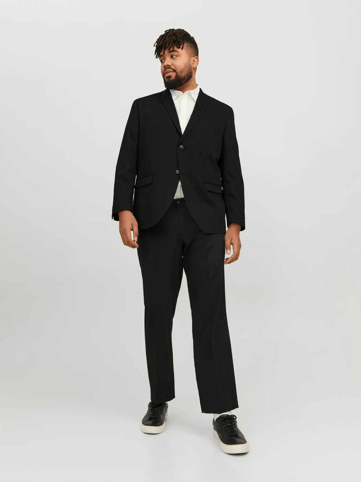 Ανδρικό κοστούμι σε PLUS SIZE μεγέθη Jack&Jones μαύρο χρώμα