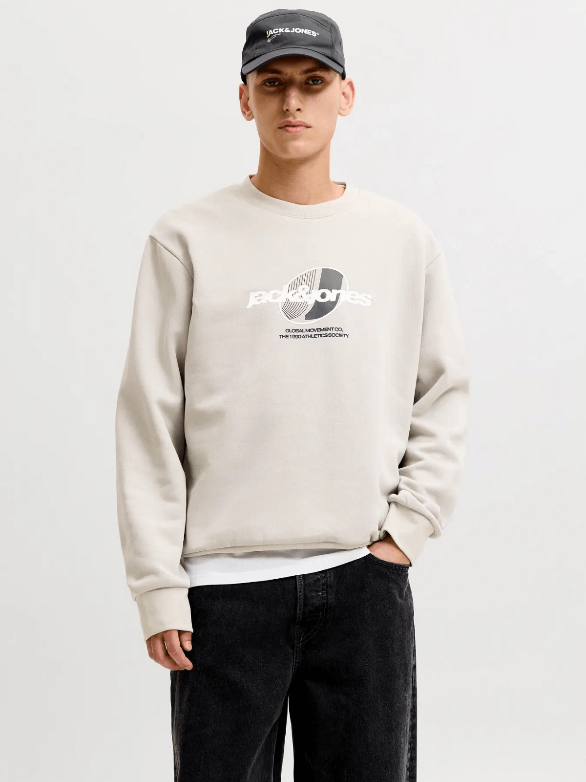 Ανδρικό φούτερ relaxed fit με λαιμόκοψη Jack&Jones μπέζ χρώμα